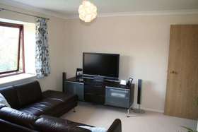 2 bedroom Flat to re...