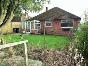 2 bedroom Property f...