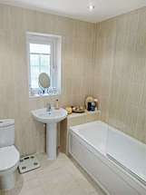 4 bedroom Detached f...