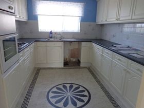 2 bedroom Flat to re...