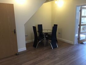 1 bedroom Flat to re...