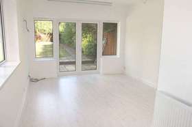 4 bedroom Detached t...