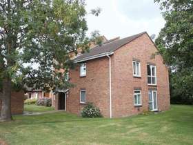 2 bedroom Flat to re...