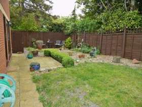 4 bedroom Detached f...