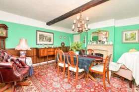 4 bedroom Detached f...