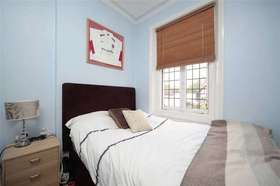 2 bedroom Flat to re...