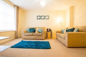 2 bedroom Flat to re...