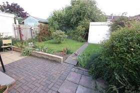 2 bedroom Detached f...