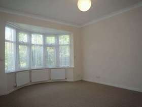 2 bedroom Detached t...