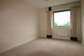 2 bedroom Flat to re...