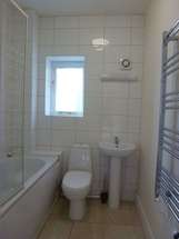 2 bedroom Flat to re...