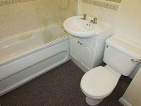 1 bedroom Flat to re...