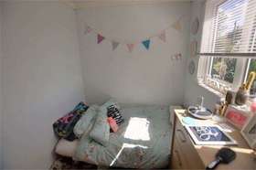 3 bedroom Terraced f...