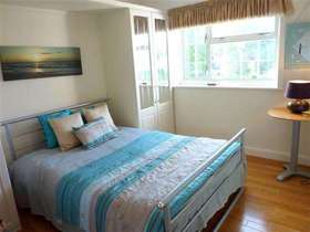 4 bedroom Detached f...