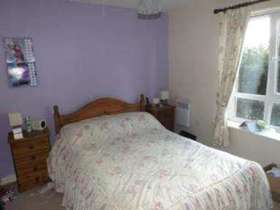 2 bedroom Flat for s...