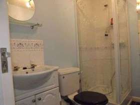 5 bedroom Detached t...