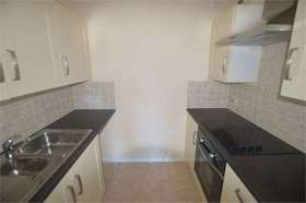 1 bedroom Flat for s...