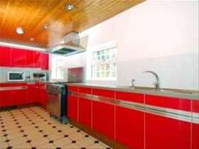 8 bedroom Detached t...