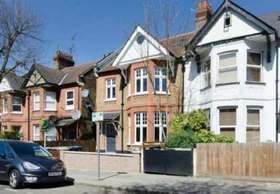 3 bedroom Flat for s...