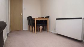 1 bedroom Flat to re...