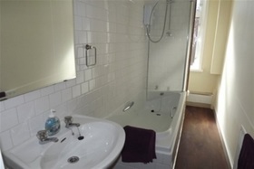 1 bedroom Flat to re...