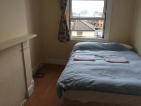 2 bedroom Flat to re...