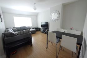 1 bedroom Flat to re...