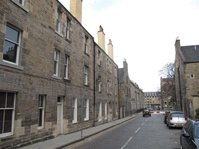 1 bedroom Flat to rent in Gayfield Street Edinburgh EH1